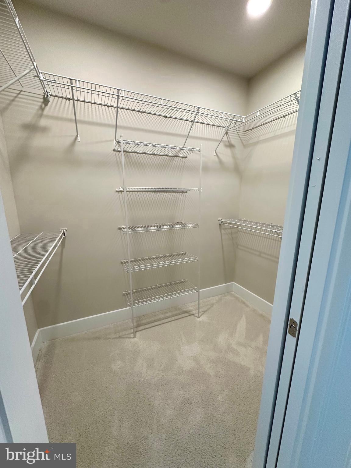 WATERS EDGE - Residential