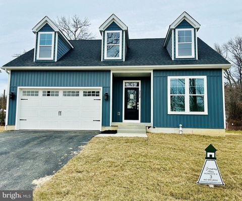 2032 WILLIAM AVENUE ESSEX MD 21221