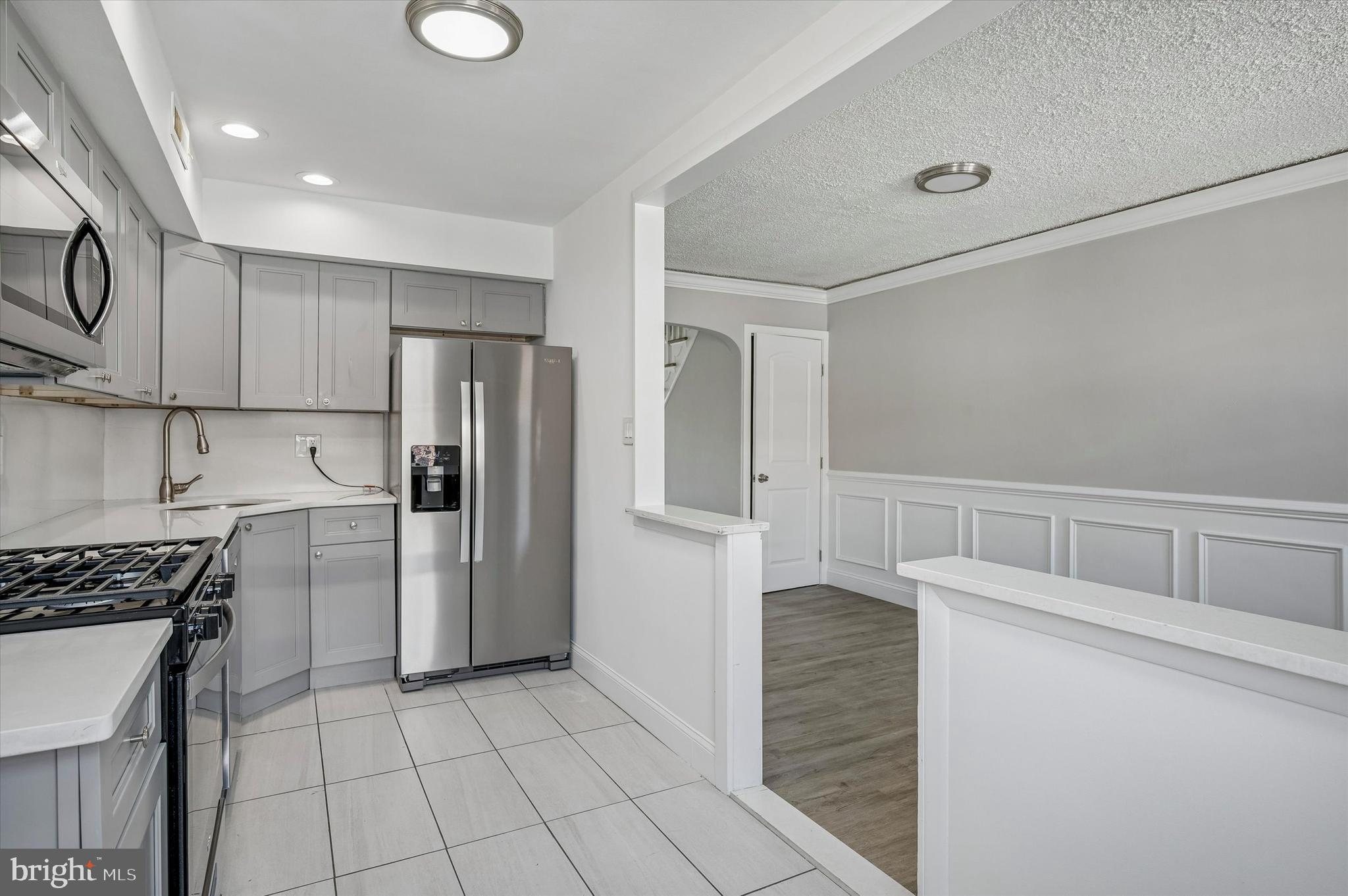 ACADEMY GARDENS - Residential