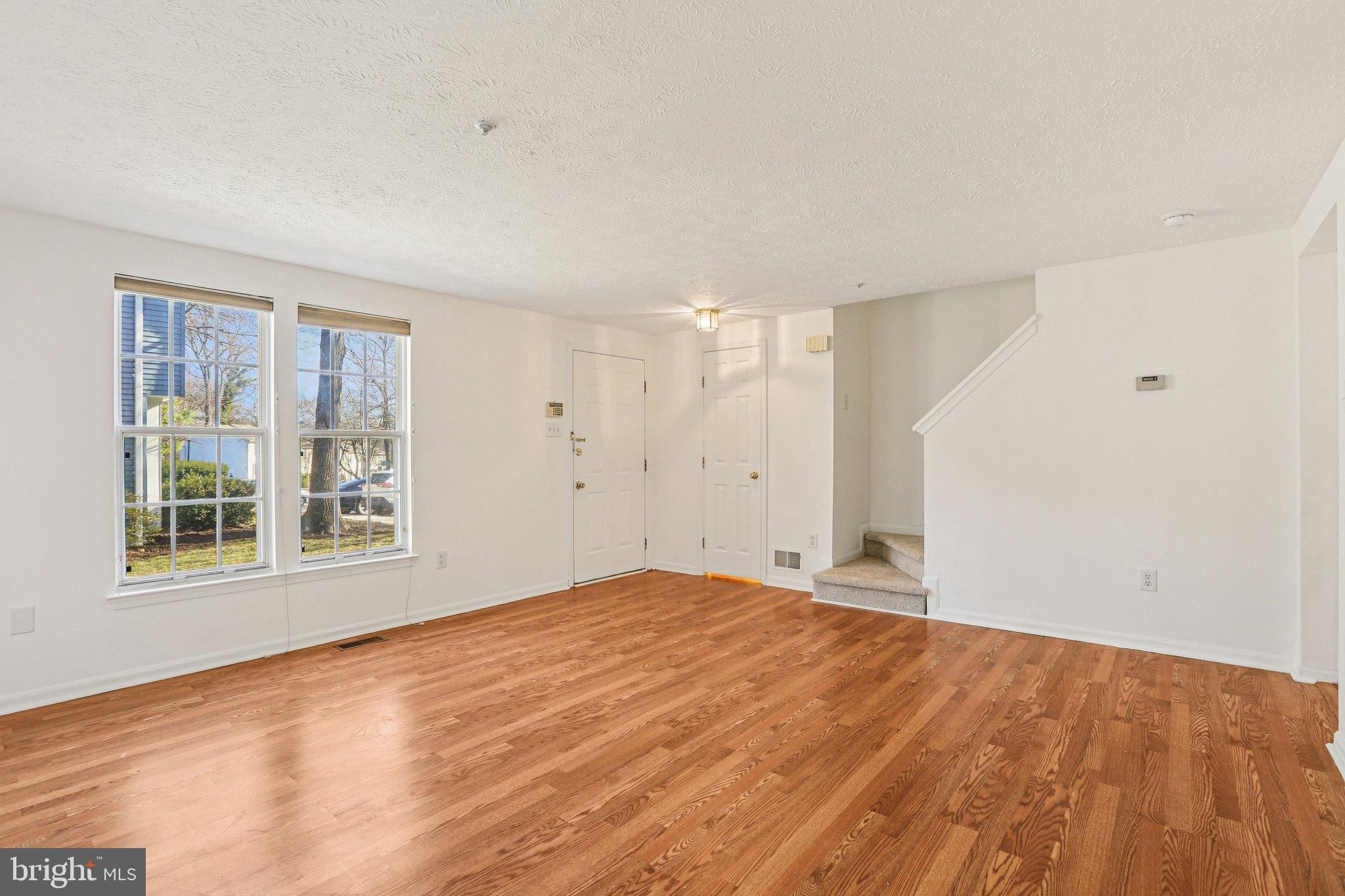 6016 LAUREL WREATH WAY B-5