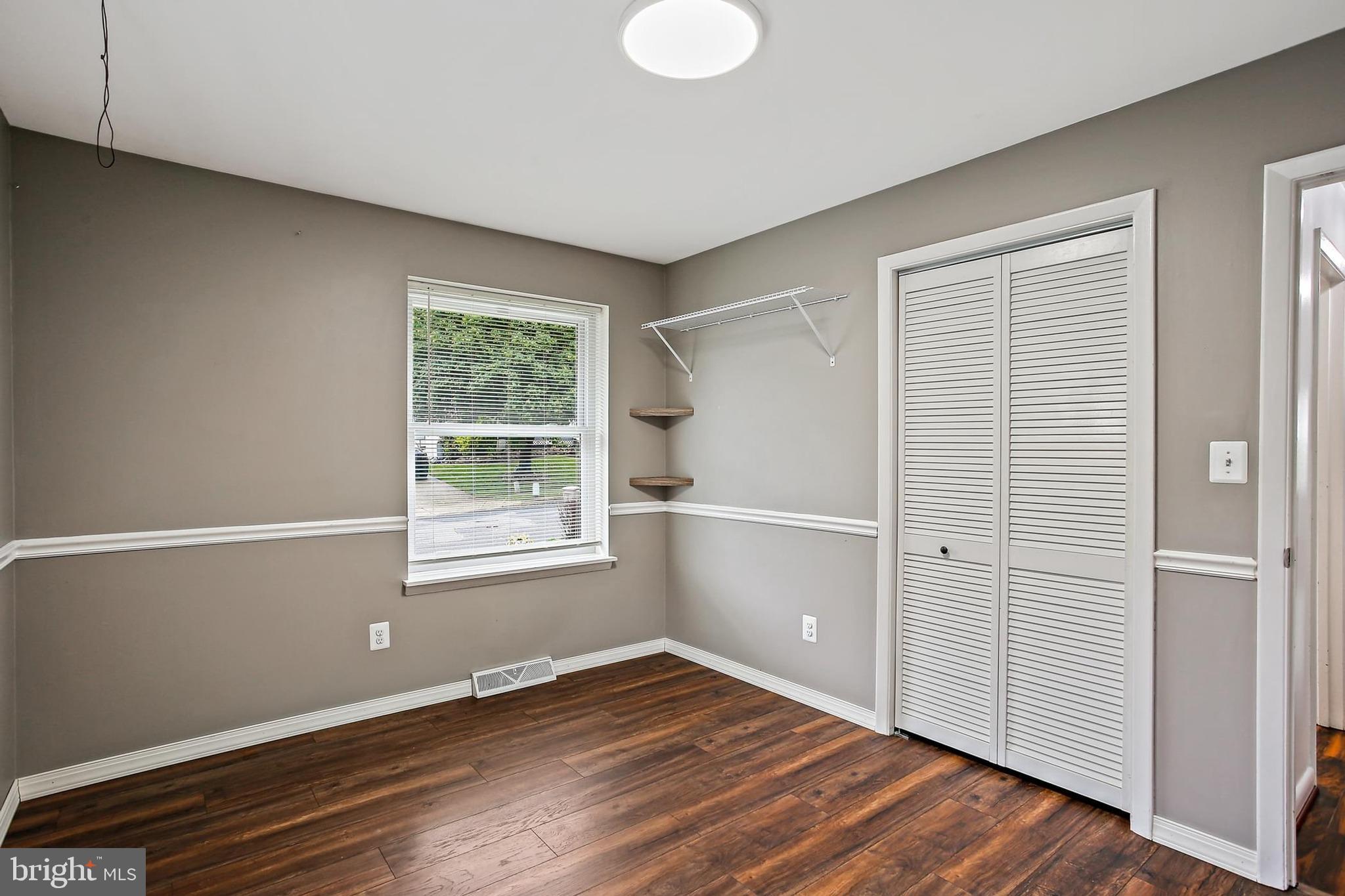 KINGSTON HEIGHTS - Residential