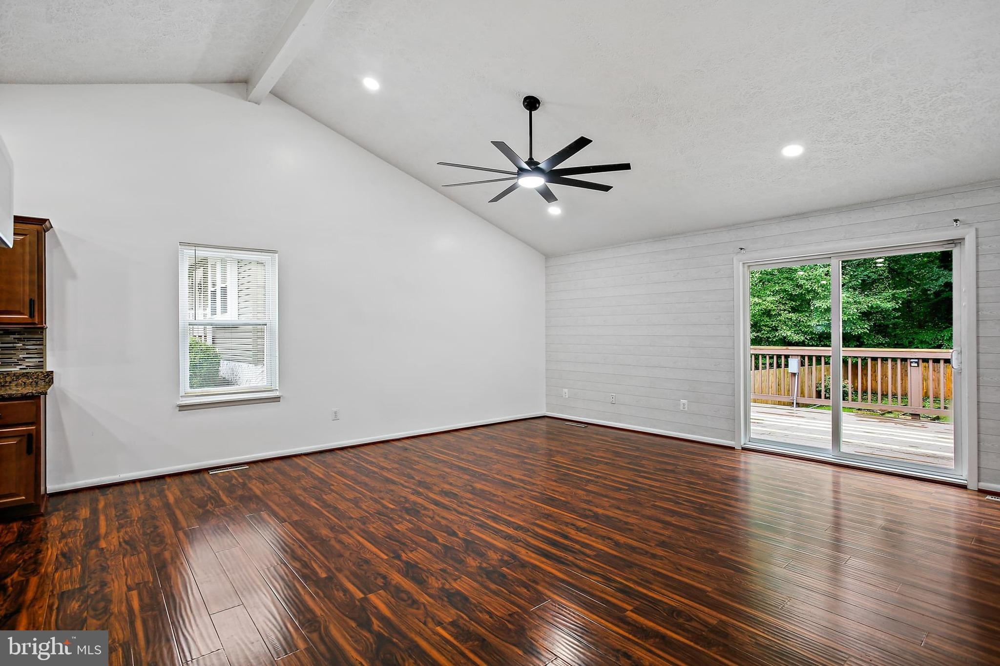 KINGSTON HEIGHTS - Residential