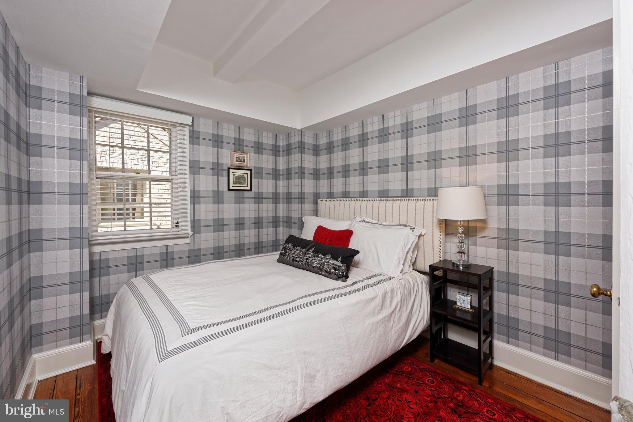 OLD TOWN ALEXANDRIA - Residential