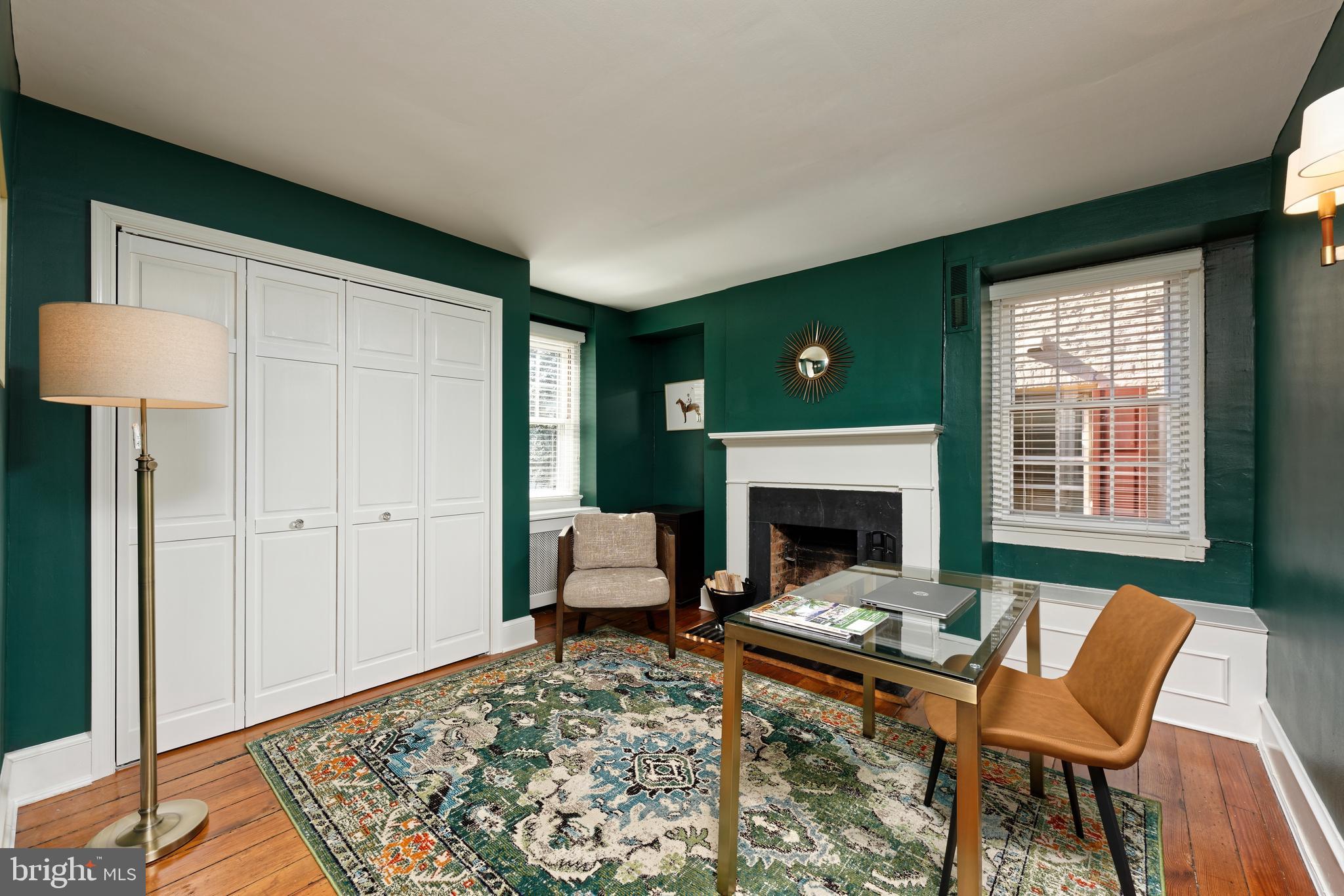 OLD TOWN ALEXANDRIA - Residential