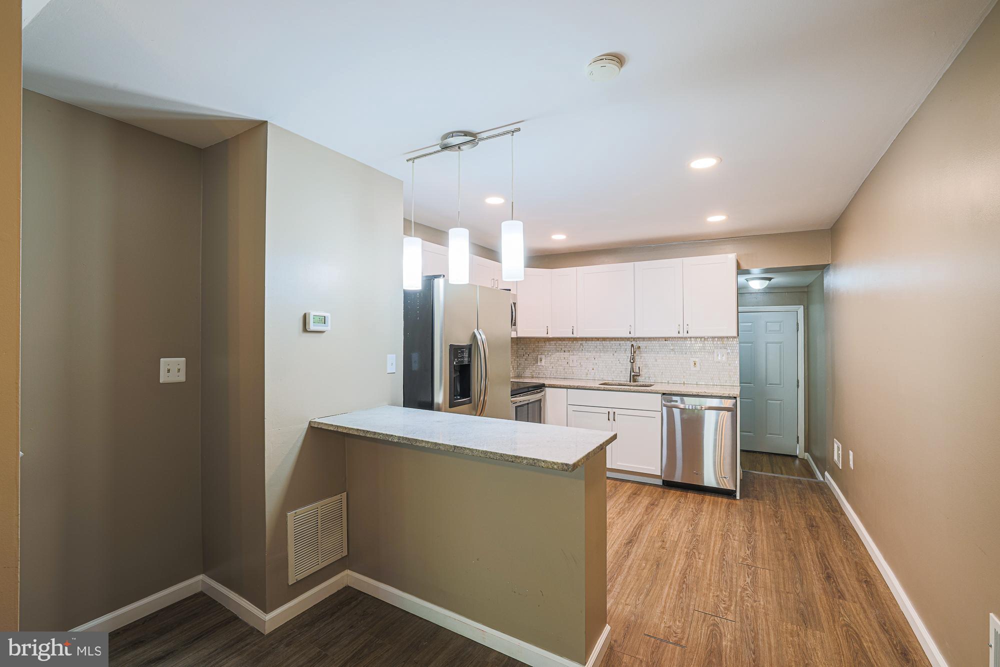 WASHINGTON VILLAGE - Residential