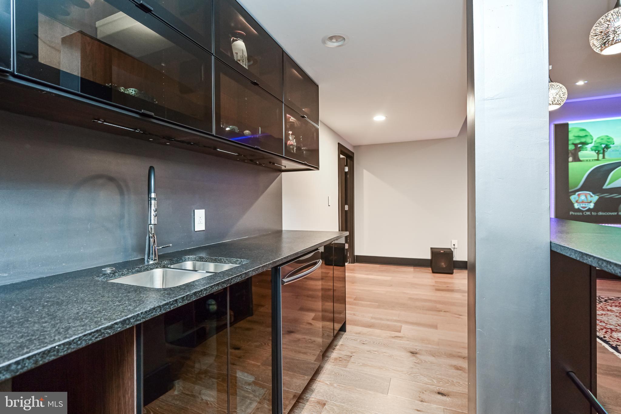 PIMMIT HILLS - Residential