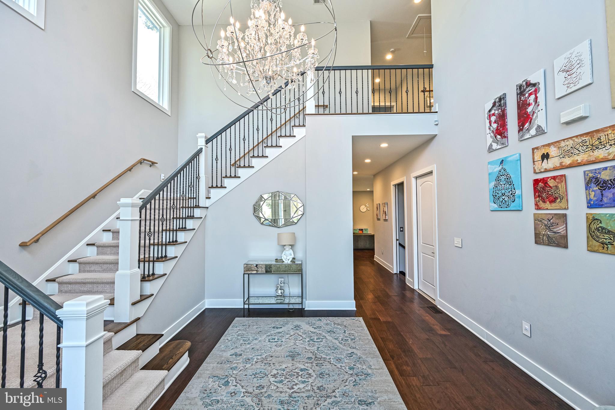 PIMMIT HILLS - Residential