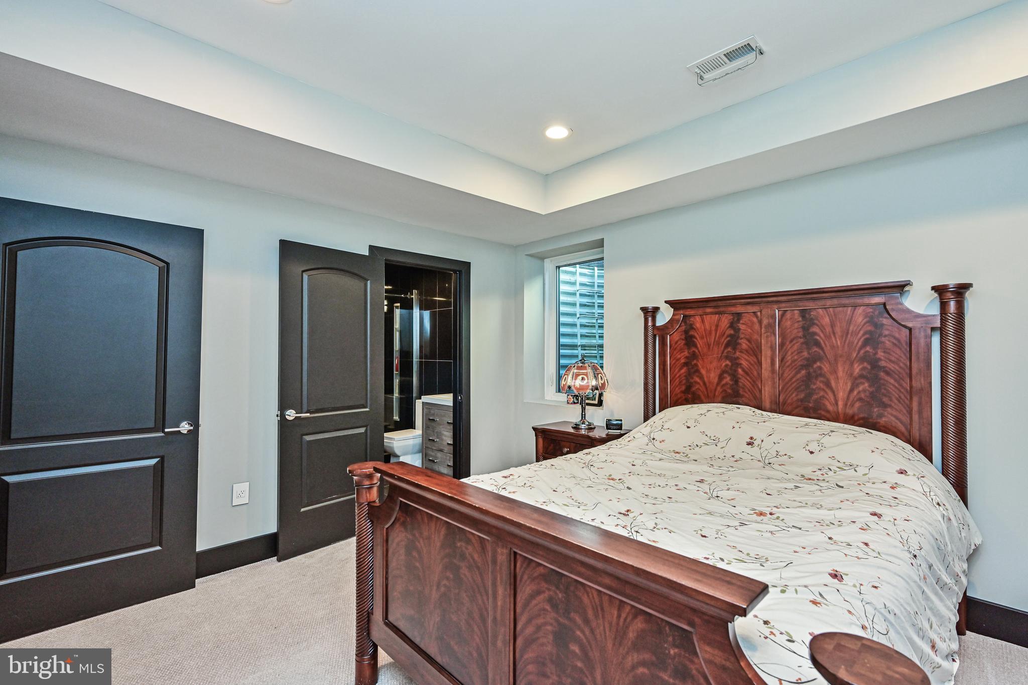 PIMMIT HILLS - Residential