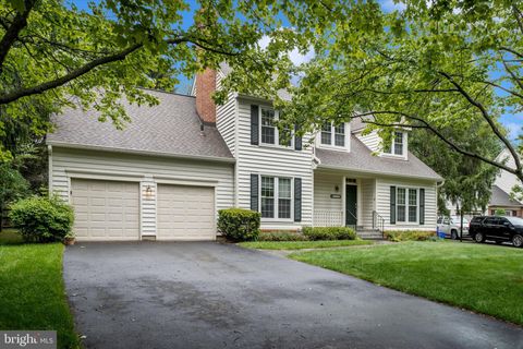 Tiny photo for 8405 Saint Regis Way, GAITHERSBURG, MD 20886 (MLS # MDMC2230236)