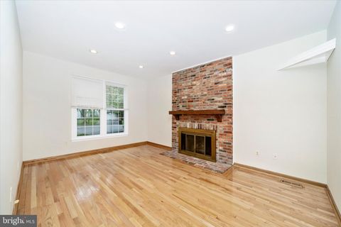 Tiny photo for 8405 Saint Regis Way, GAITHERSBURG, MD 20886 (MLS # MDMC2230236)