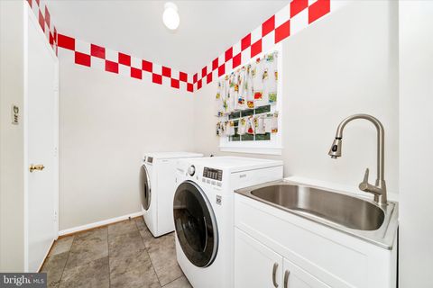 Tiny photo for 8405 Saint Regis Way, GAITHERSBURG, MD 20886 (MLS # MDMC2230236)