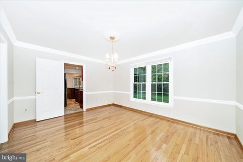 Tiny photo for 8405 Saint Regis Way, GAITHERSBURG, MD 20886 (MLS # MDMC2230236)