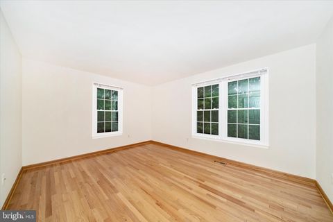Tiny photo for 8405 Saint Regis Way, GAITHERSBURG, MD 20886 (MLS # MDMC2230236)