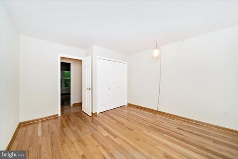 Tiny photo for 8405 Saint Regis Way, GAITHERSBURG, MD 20886 (MLS # MDMC2230236)