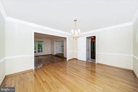 Tiny photo for 8405 Saint Regis Way, GAITHERSBURG, MD 20886 (MLS # MDMC2230236)