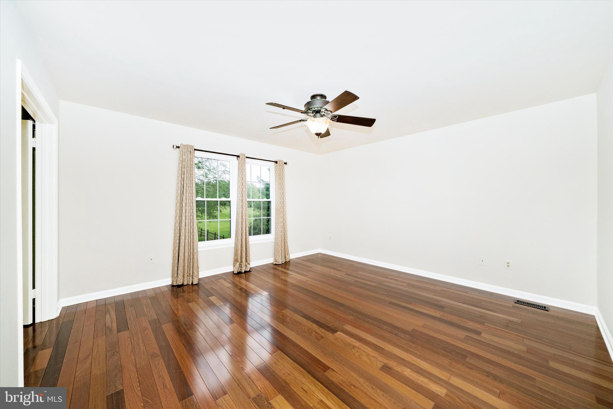 ASHFORD - Residential
