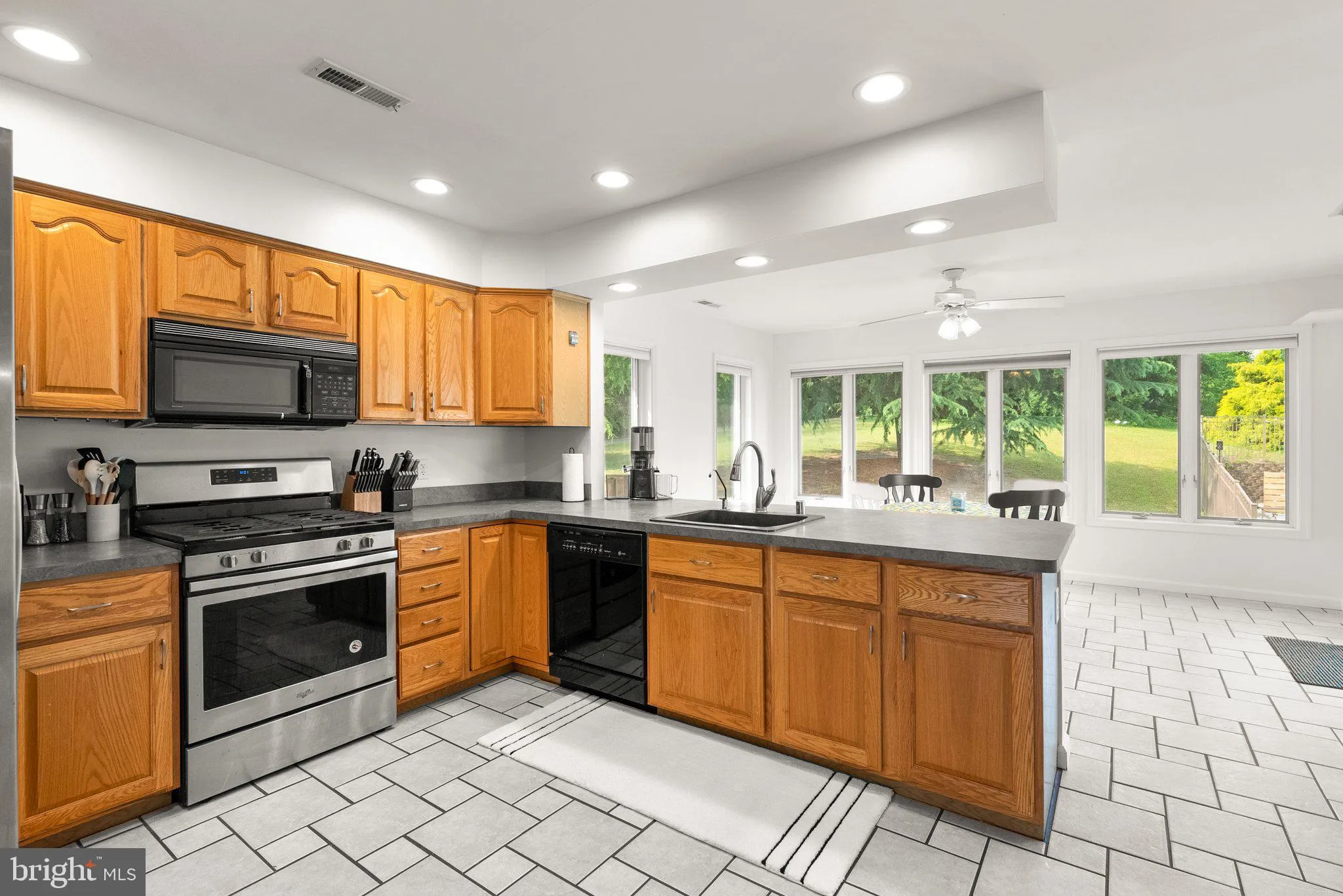 Harwood, Maryland 20776, United States, 4 Bedrooms Bedrooms, ,3 BathroomsBathrooms,Residential,Coming Soon,146820