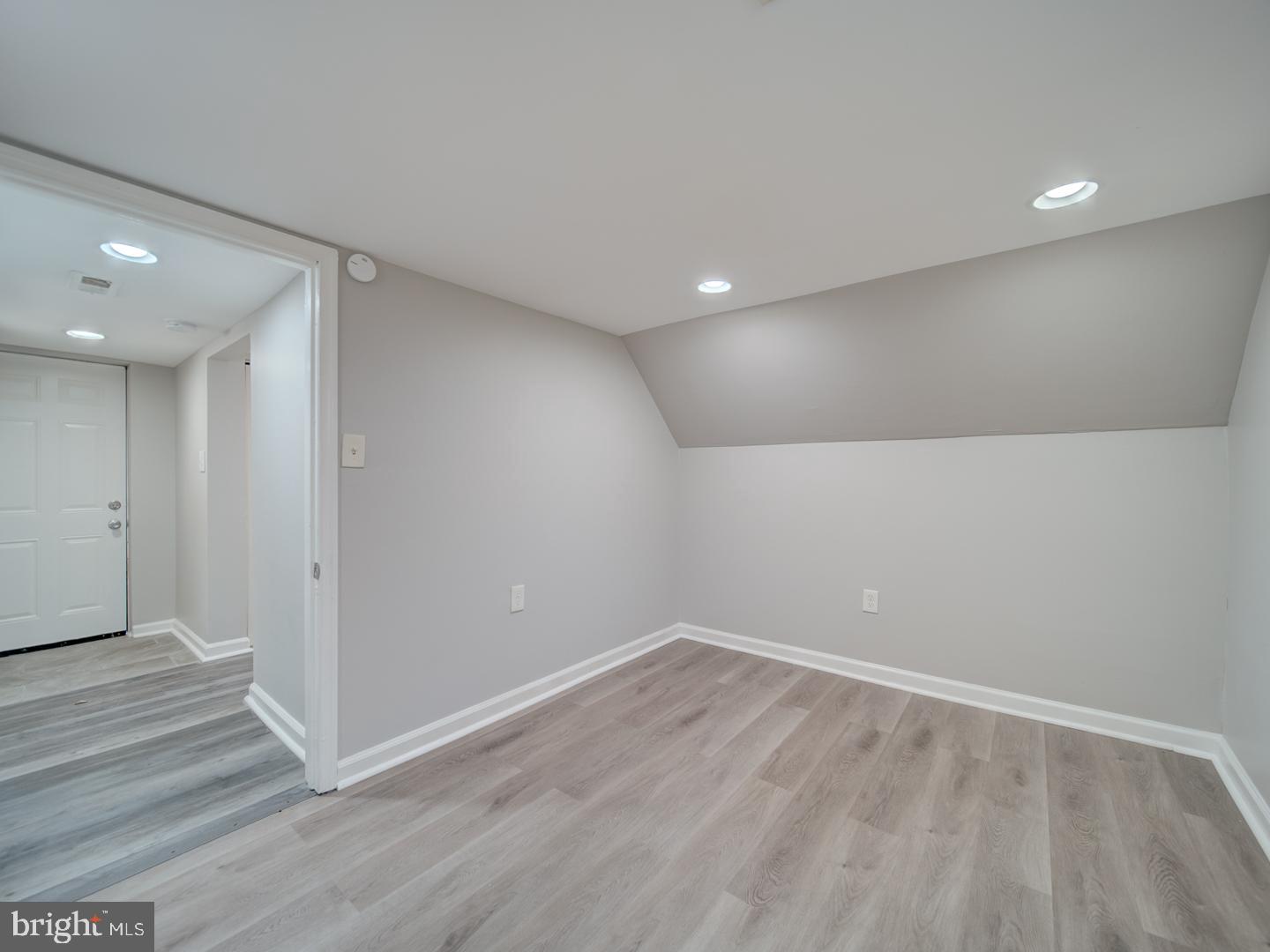 BRADBURY HEIGHTS - Residential