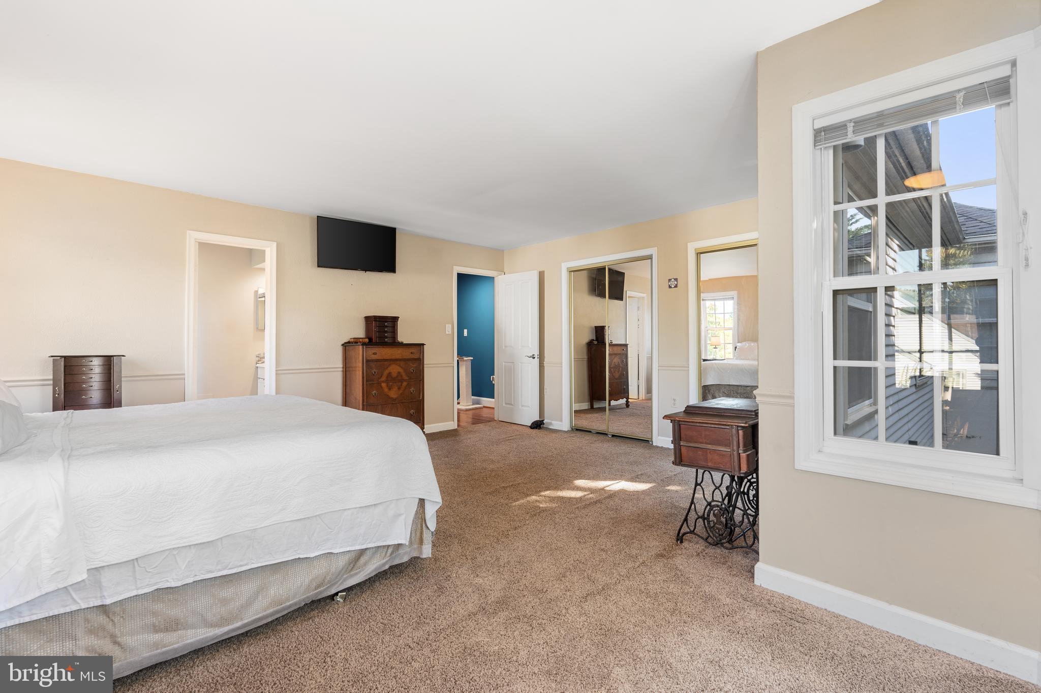 WORMANS MILL - Residential