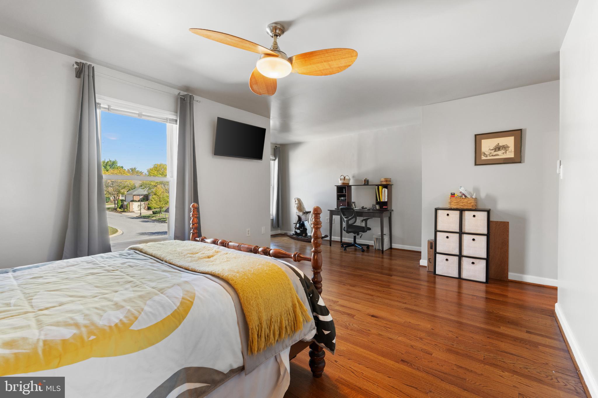 WORMANS MILL - Residential