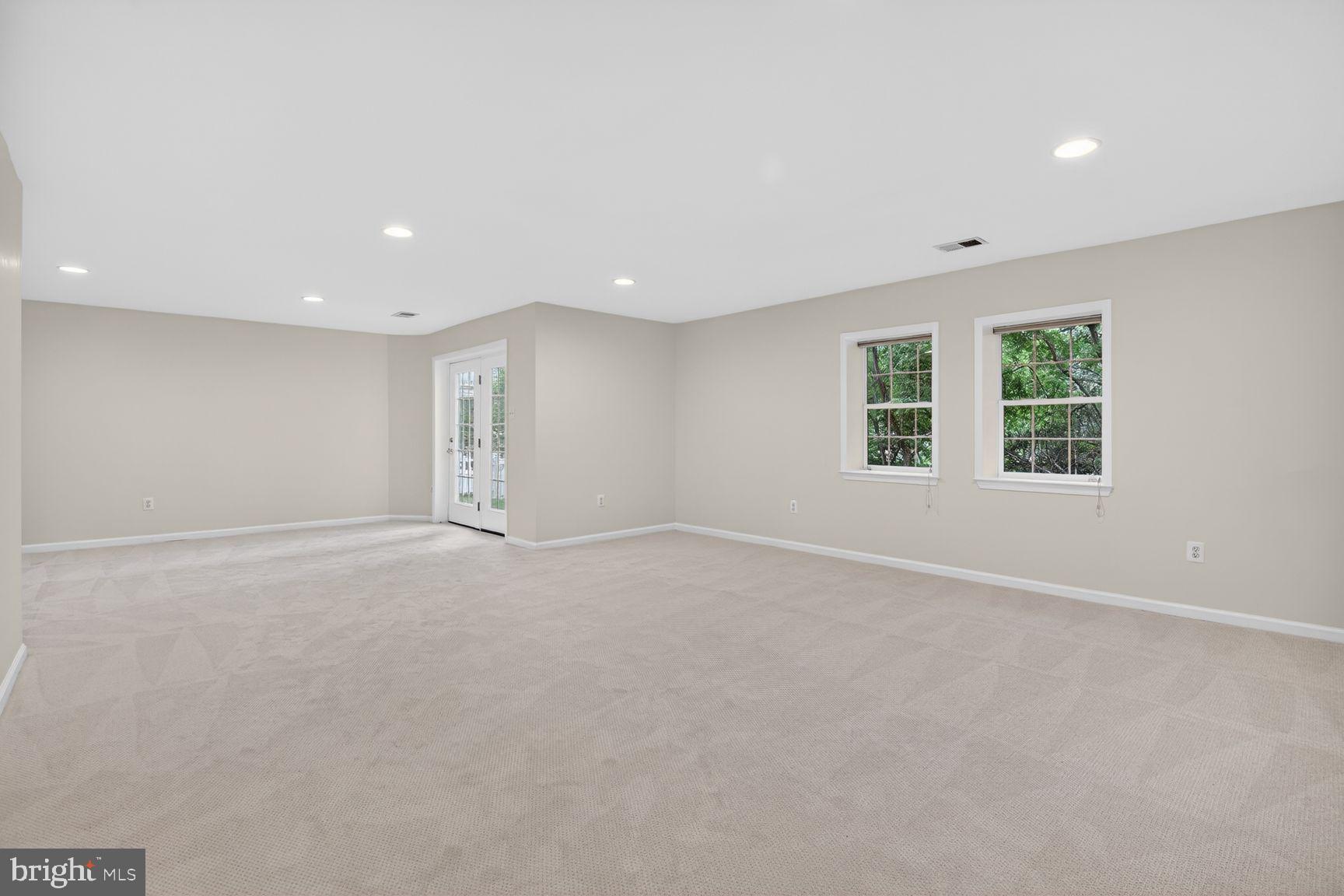 ROSE HILL - Residential