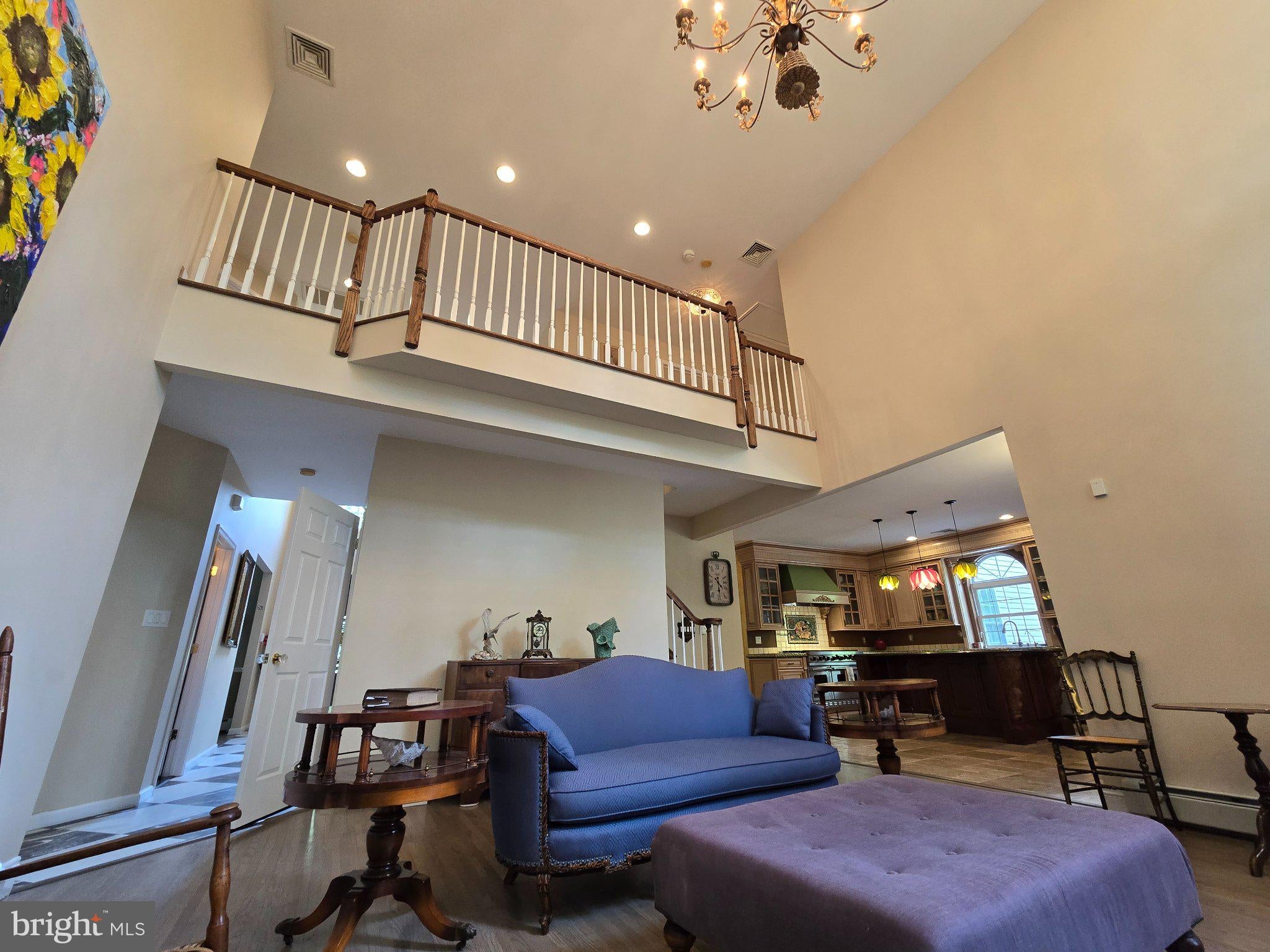 112 BEACON HILL ROAD