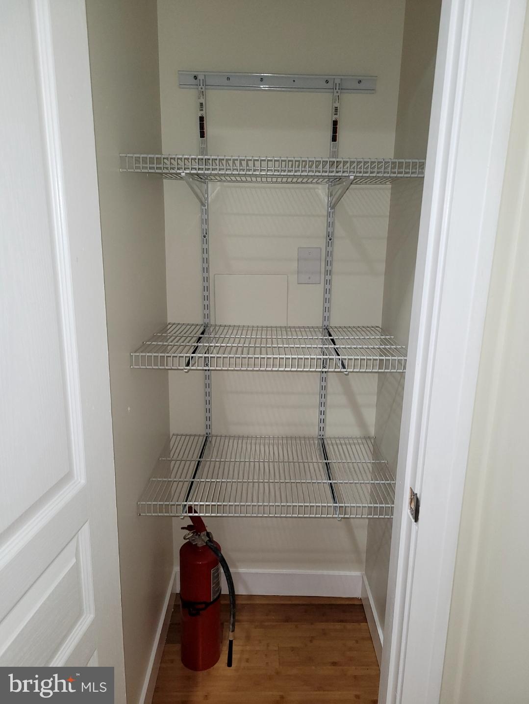 POINT BREEZE - Residential Lease