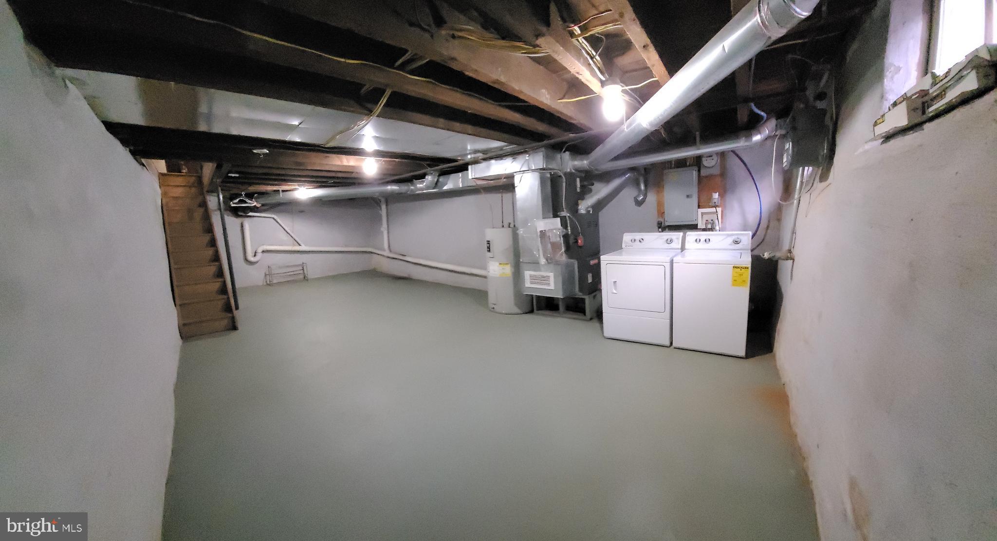 POINT BREEZE - Residential Lease