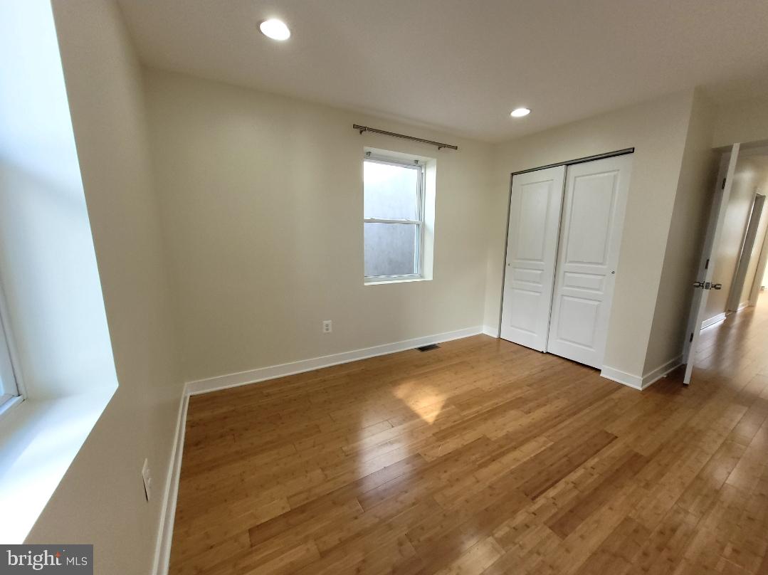 POINT BREEZE - Residential Lease