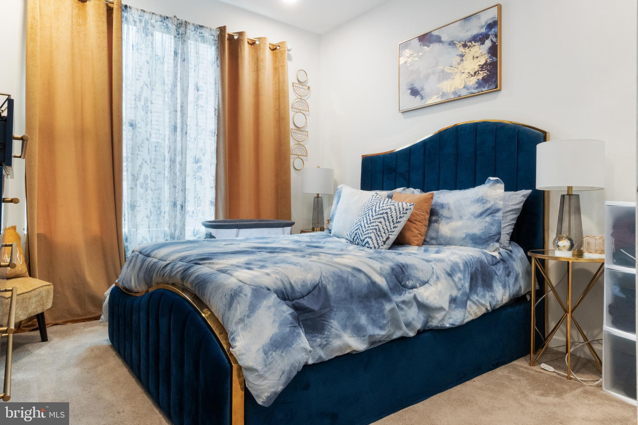 NORTHBANK - Residential