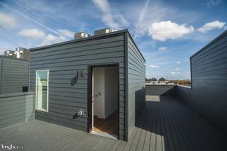 NORTHBANK - Residential