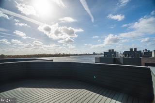 NORTHBANK - Residential