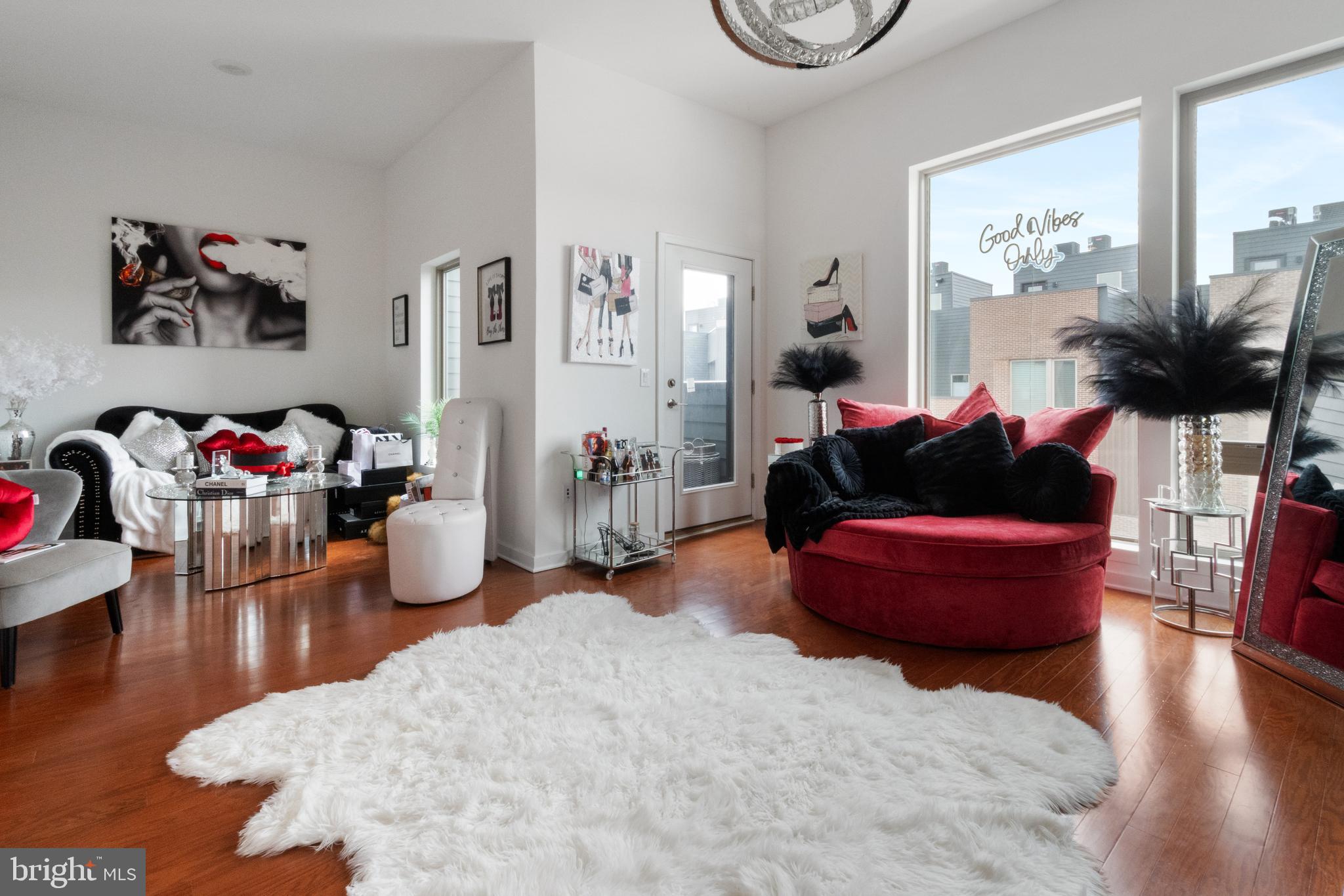 NORTHBANK - Residential