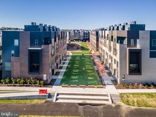 NORTHBANK - Residential