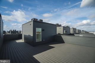 NORTHBANK - Residential