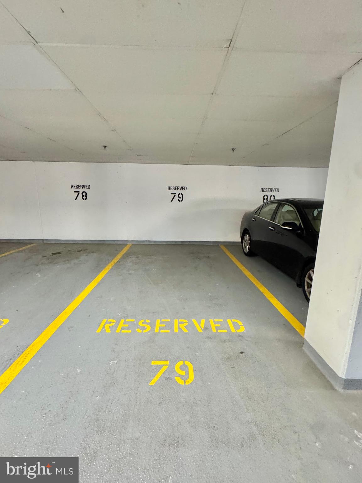 FOUNTAINS AT MCLEAN - Residential Lease