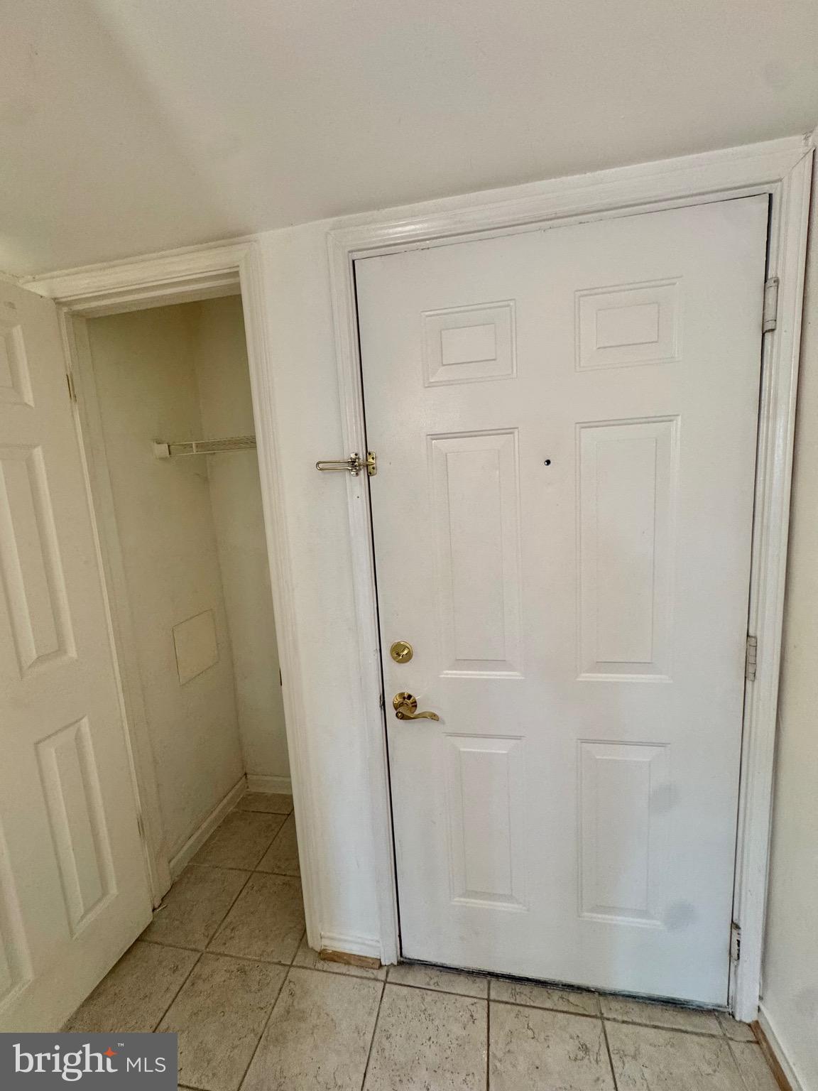 FOUNTAINS AT MCLEAN - Residential Lease