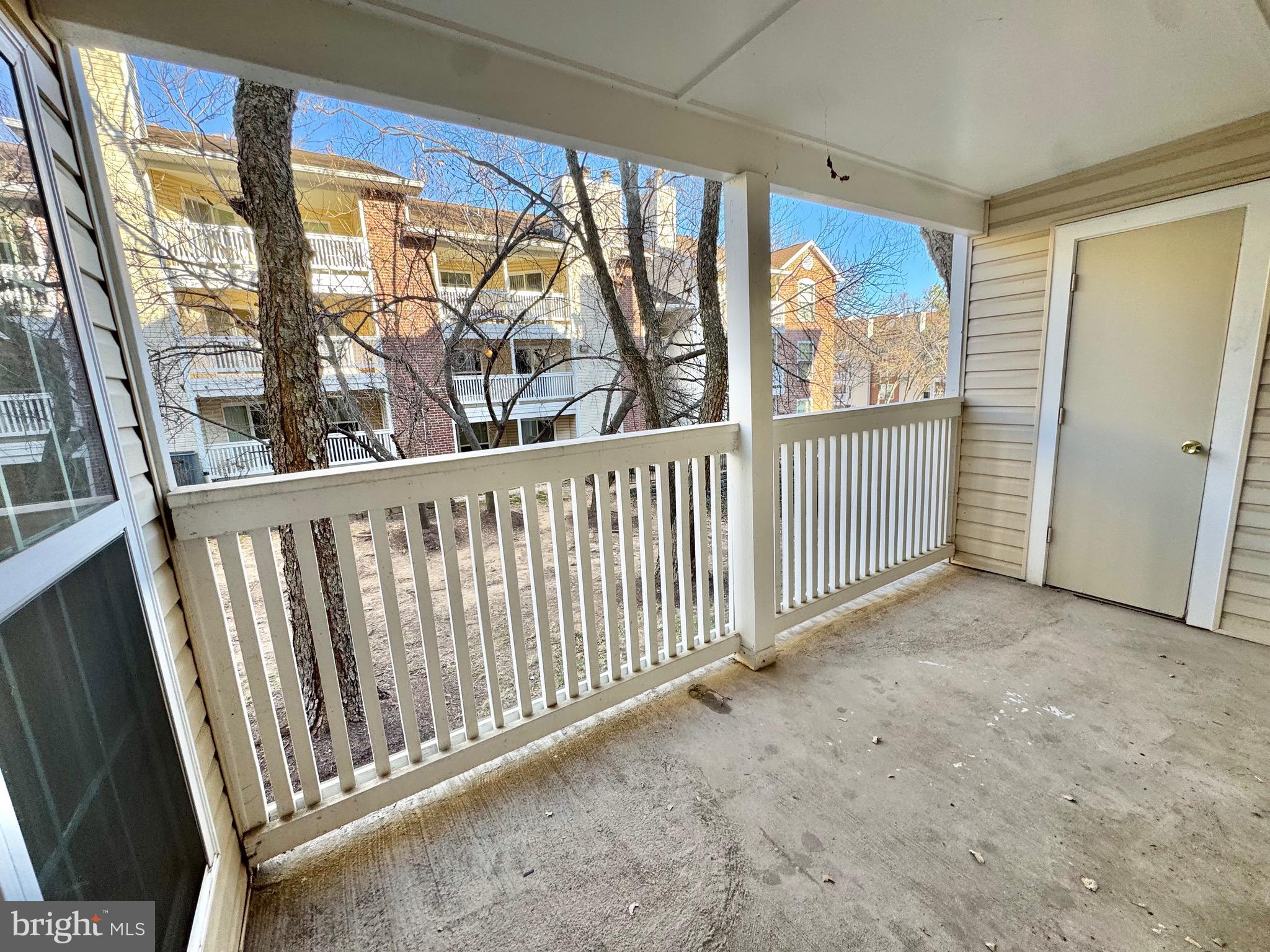 FOUNTAINS AT MCLEAN - Residential Lease