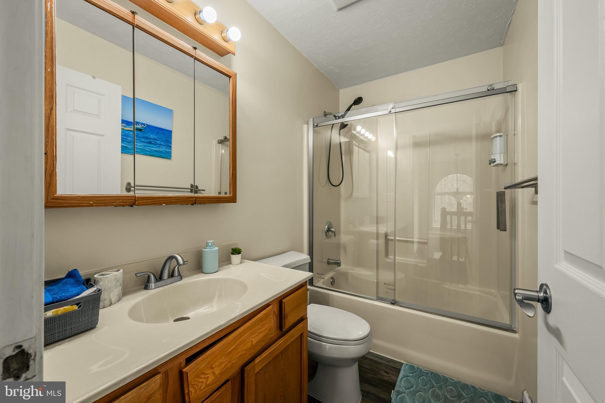 POCONO FARMS EAST - Residential