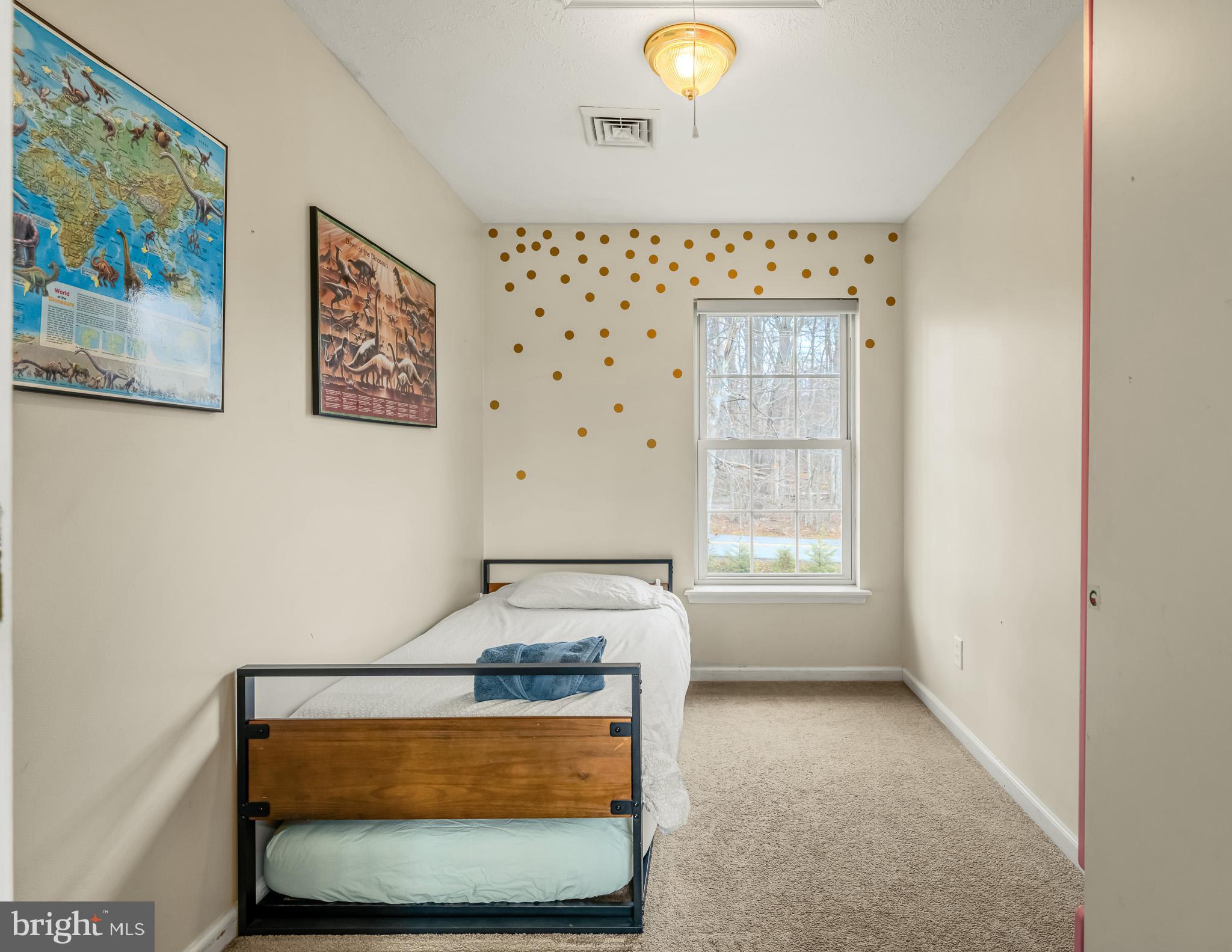 POCONO FARMS EAST - Residential