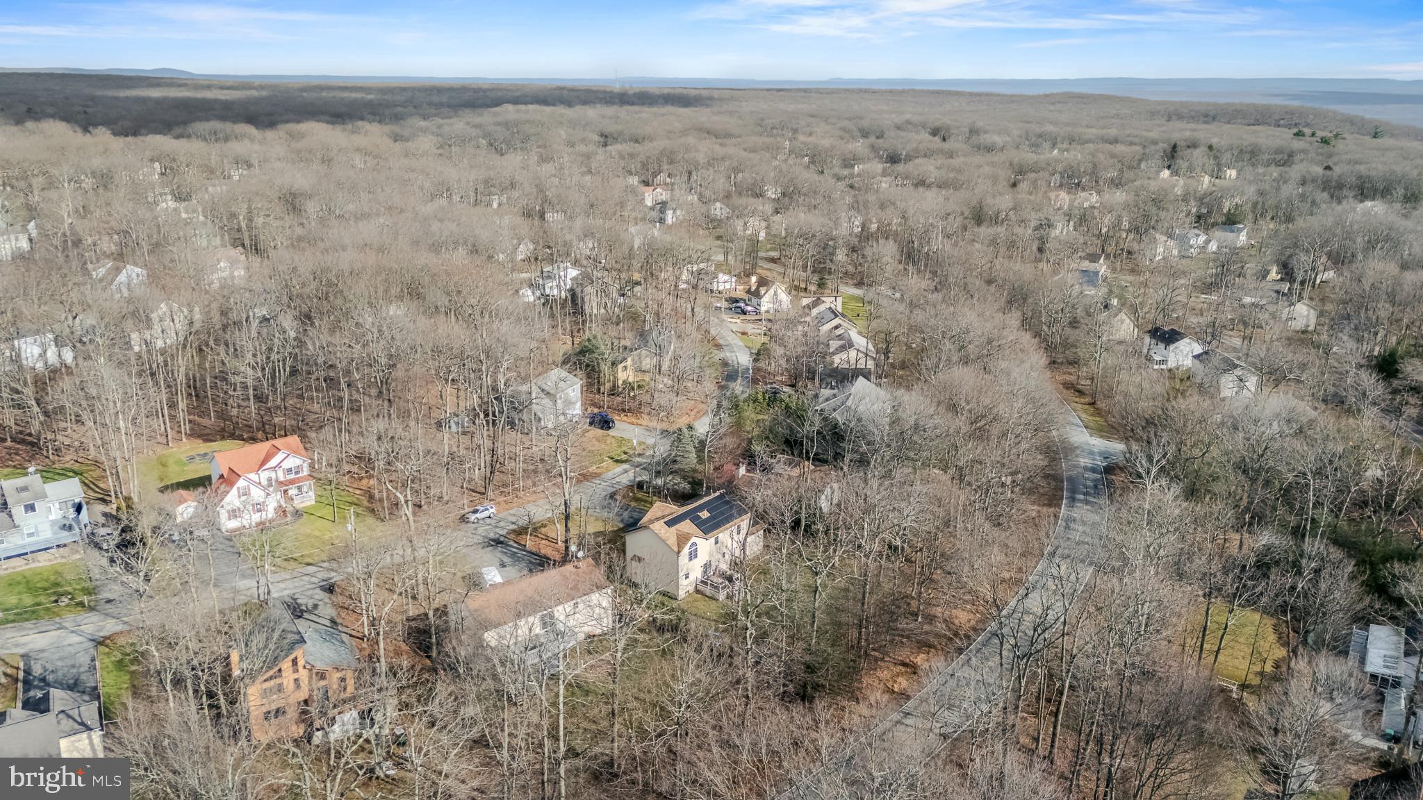 POCONO FARMS EAST - Residential