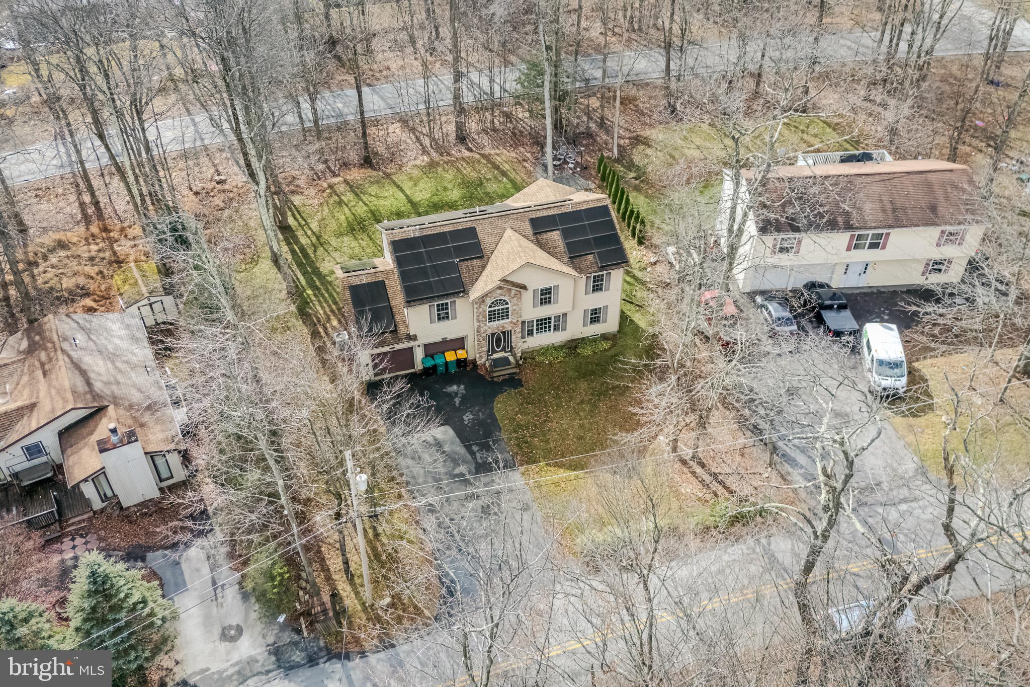 POCONO FARMS EAST - Residential