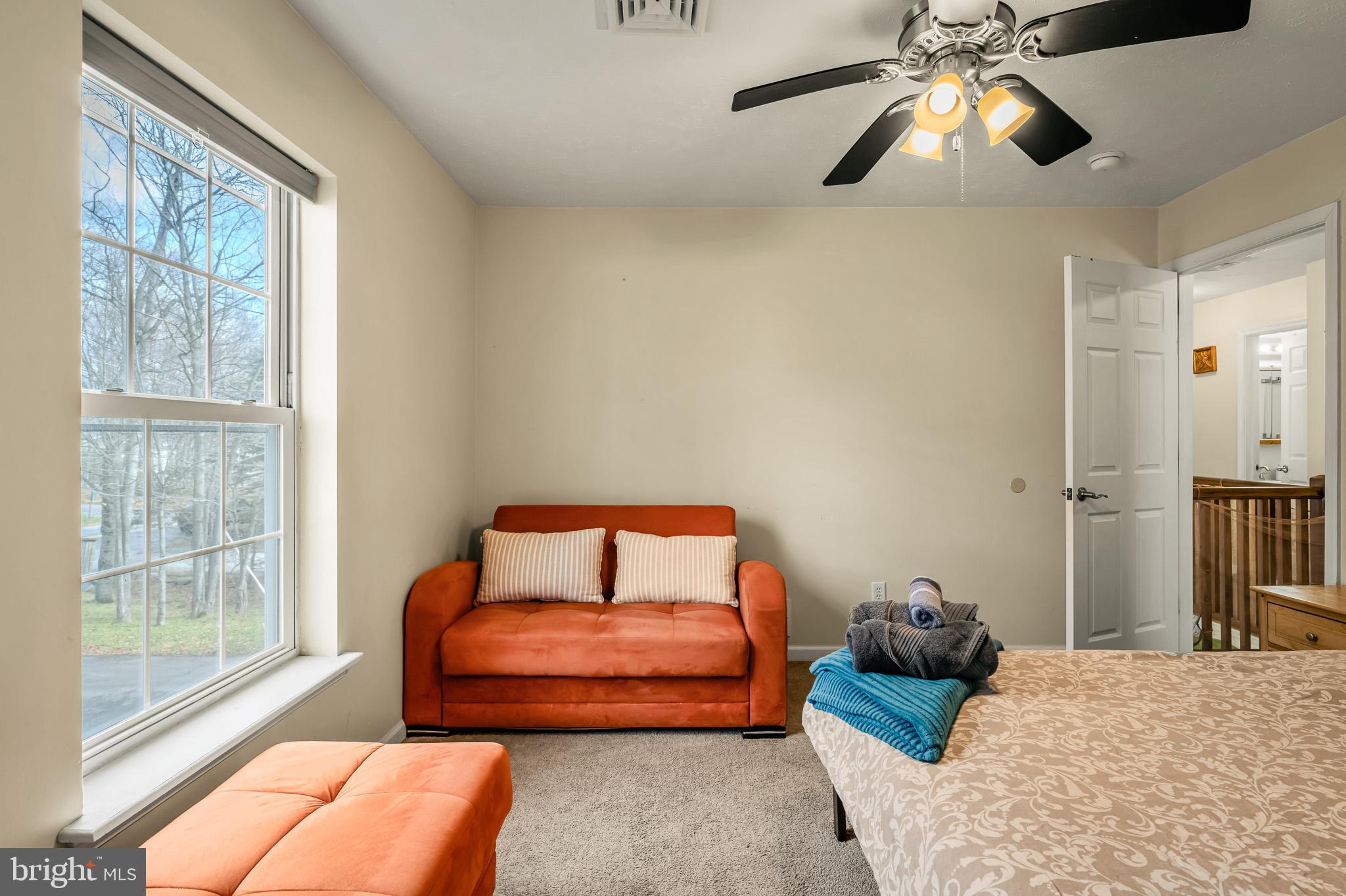 POCONO FARMS EAST - Residential