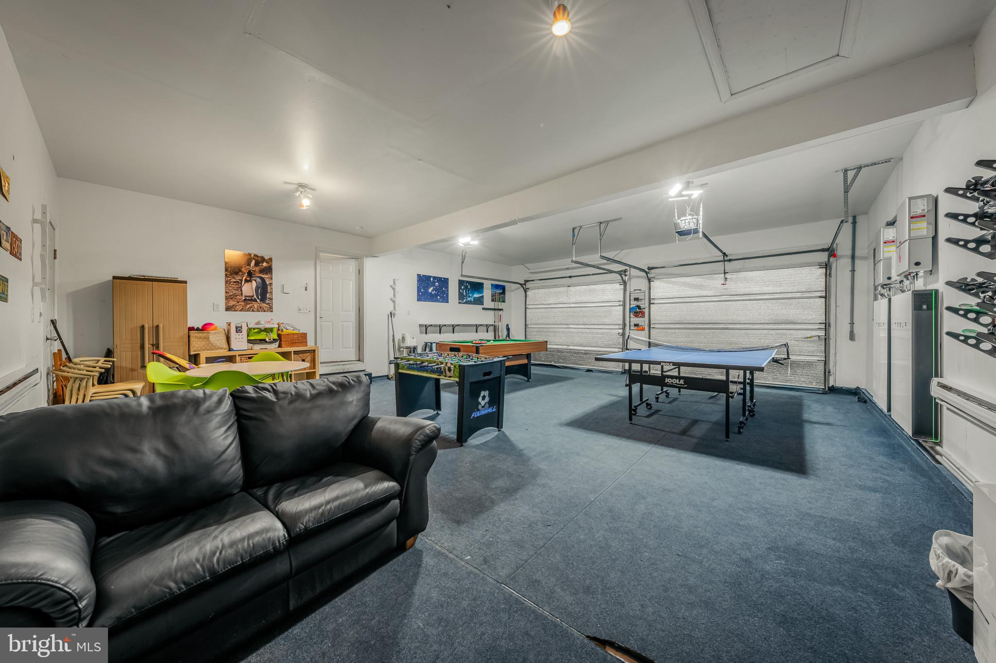 POCONO FARMS EAST - Residential