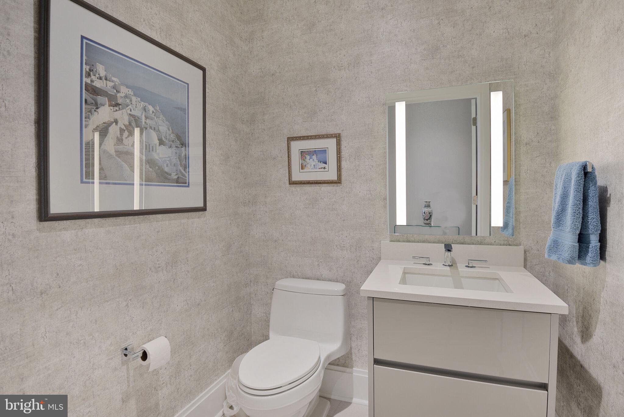 TYSONS CORNER - Residential