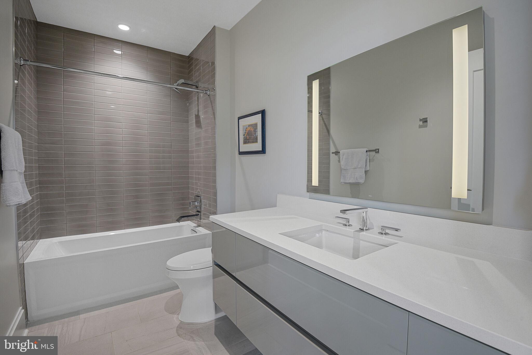 TYSONS CORNER - Residential