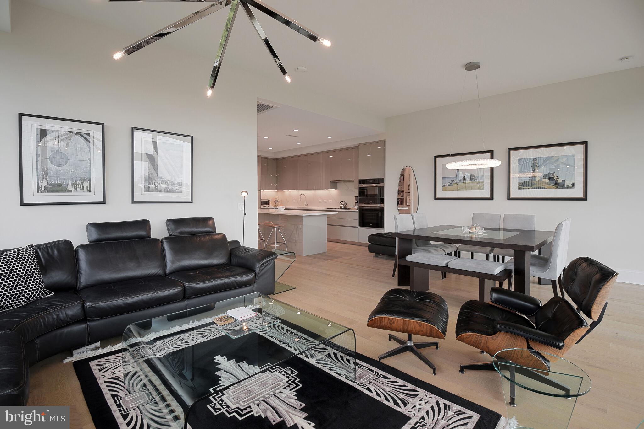 TYSONS CORNER - Residential