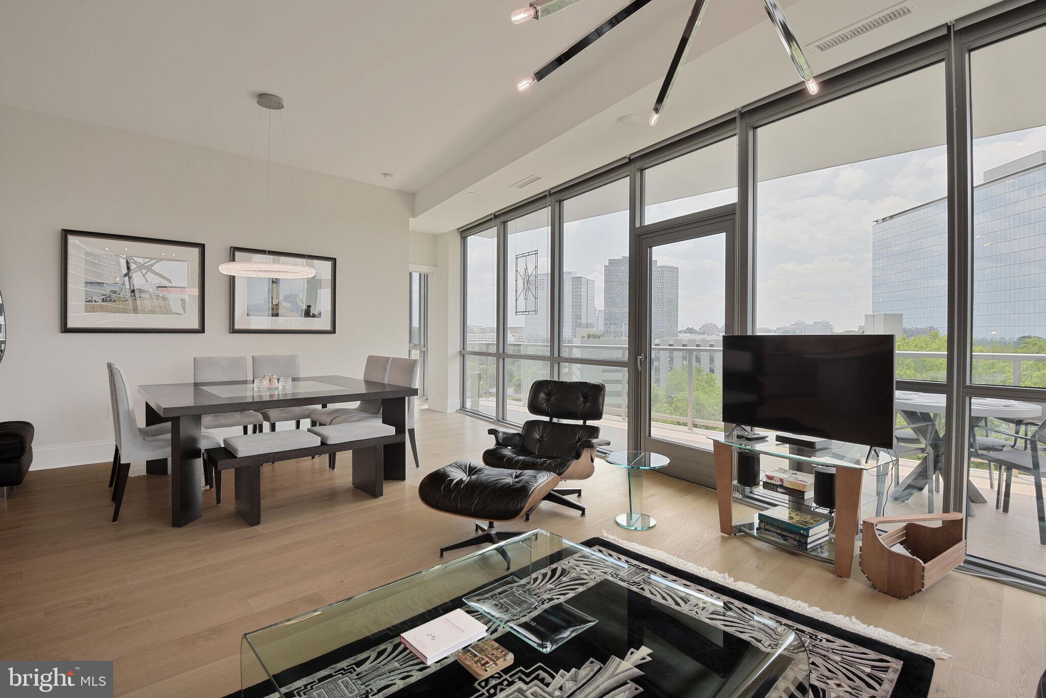 TYSONS CORNER - Residential