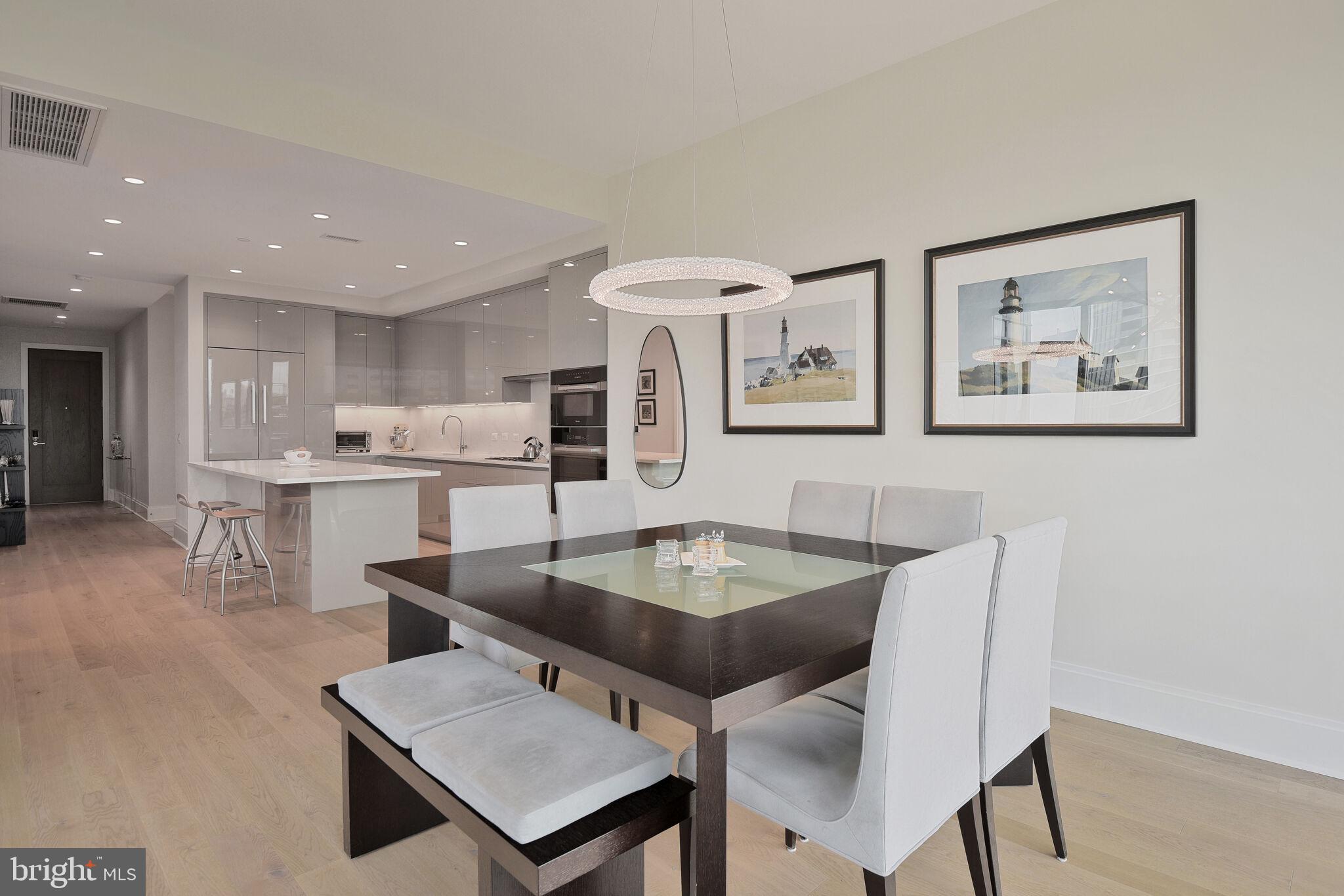 TYSONS CORNER - Residential