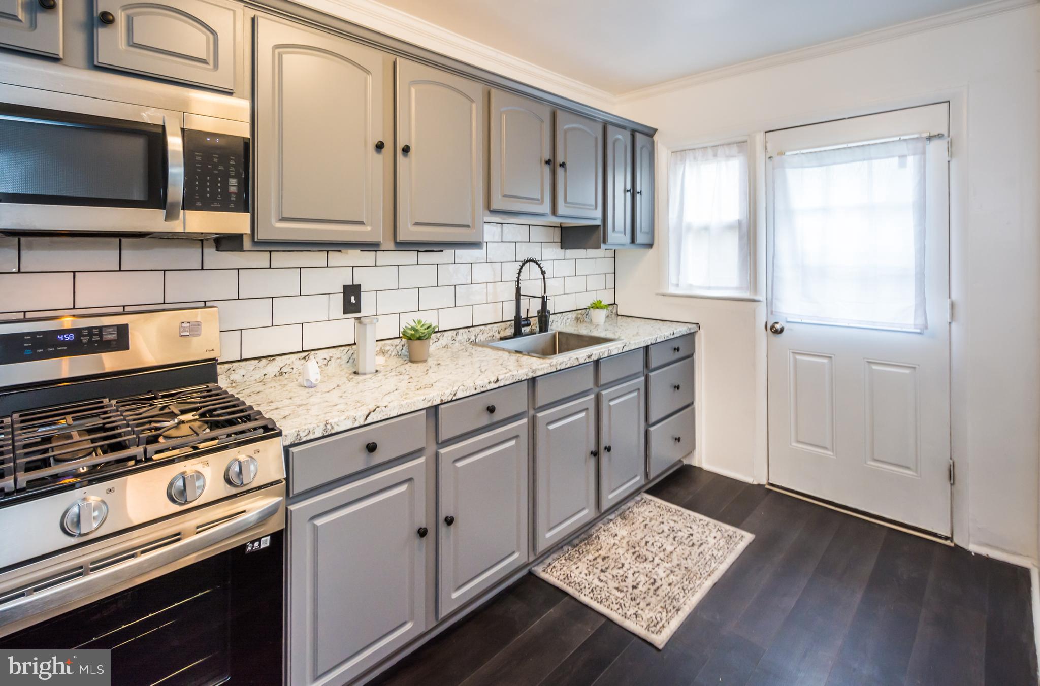 FRANKFORD - Residential